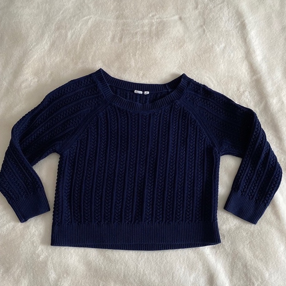 GAP slightly cropped cotton knit sweater | Navy blue | size large | EUC